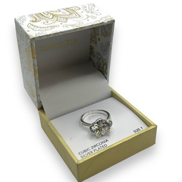 NEW Macy's Oval Crystal Ring Size 7 Silver Plated Pave Cubic Zirconia Engagement - Picture 5 of 10